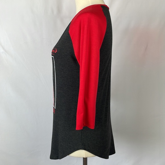 Stranger Things "Steve Harrington's Babysitter Service" Baseball Tee -Size Small - Picture 4 of 8